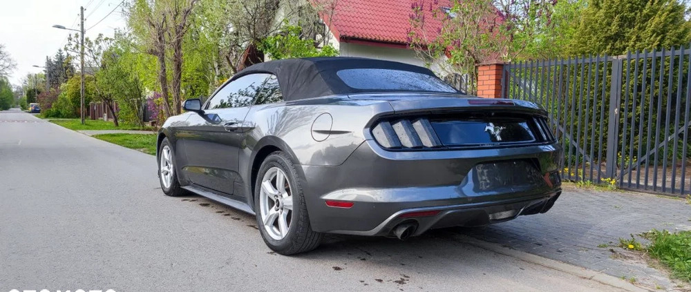 Ford Mustang cena 83000 przebieg: 190659, rok produkcji 2015 z Warszawa małe 154